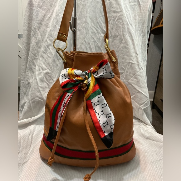 Gucci bags - Picture 8 of 15